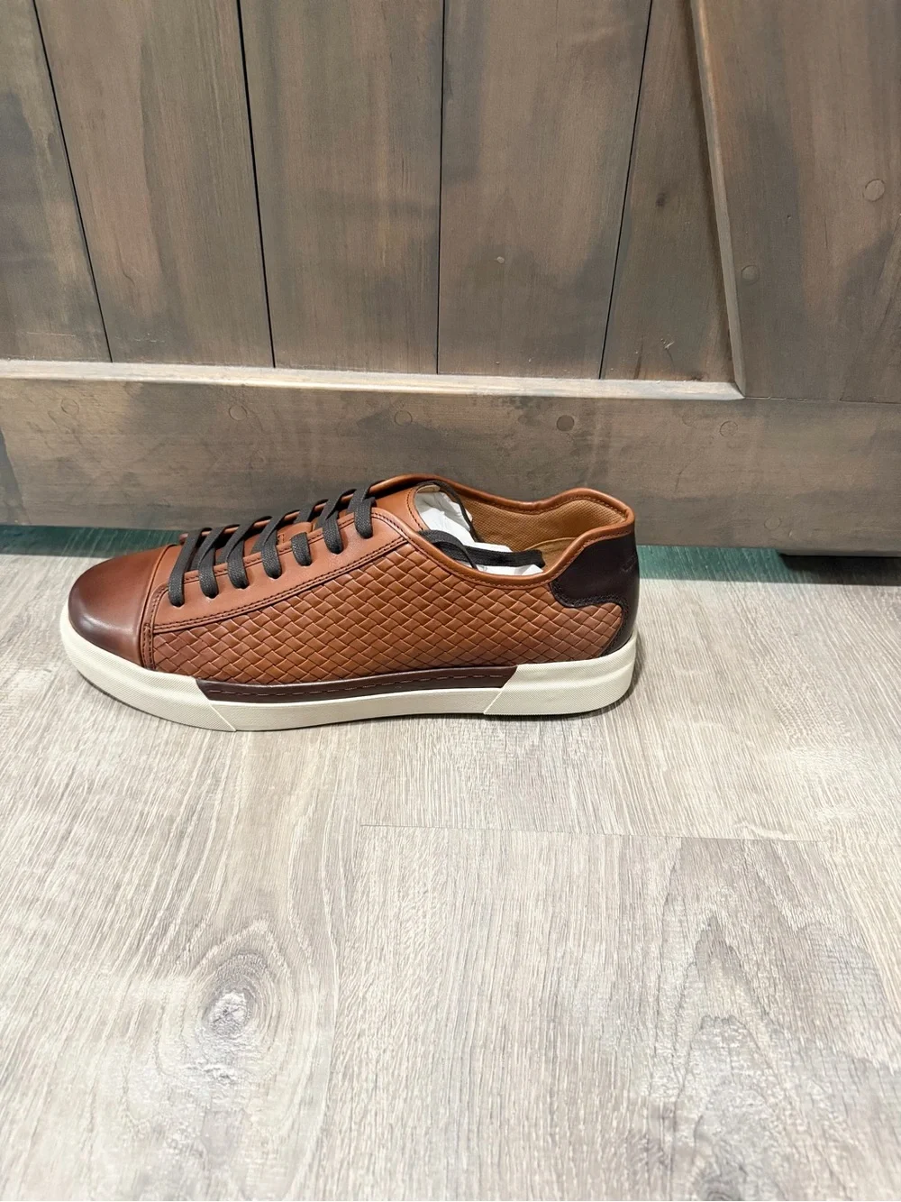 Vince Camuto Men's Brown Minimalist Woven Leather Sneakers Size 12 Casual Shoes
